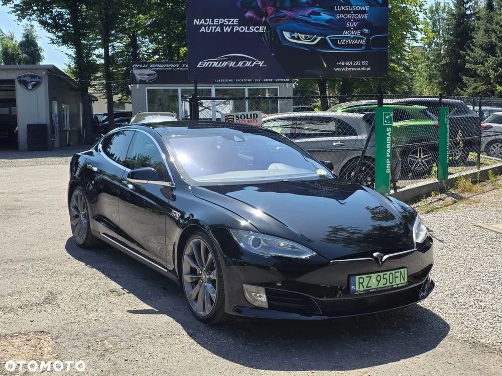Tesla Model S 85 - 5