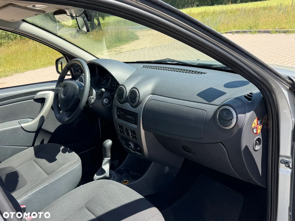 Dacia Sandero 1.6 MPI Stepway - 12