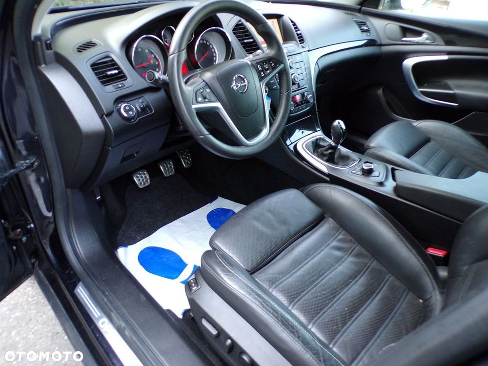 Opel Insignia - 18