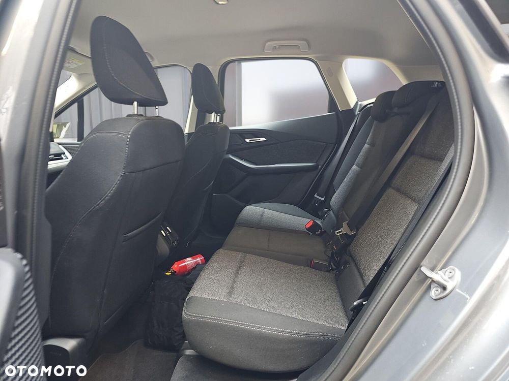 BMW Seria 2 218i - 18