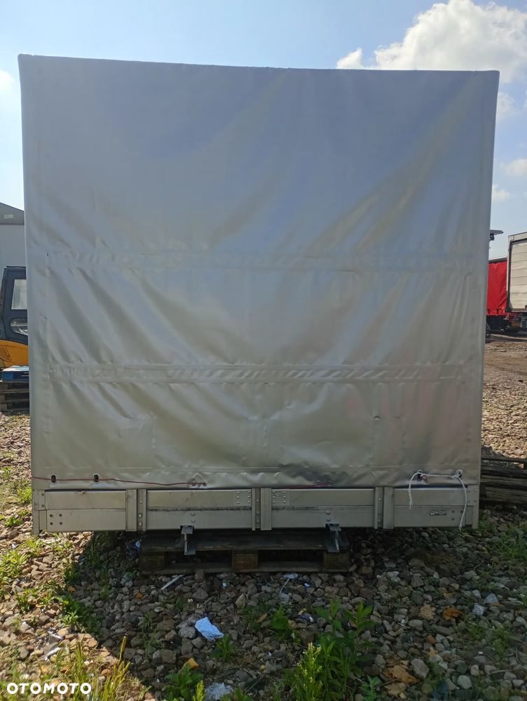 Zabudowa Plandeka Kontener Iveco Daily 14- - 2