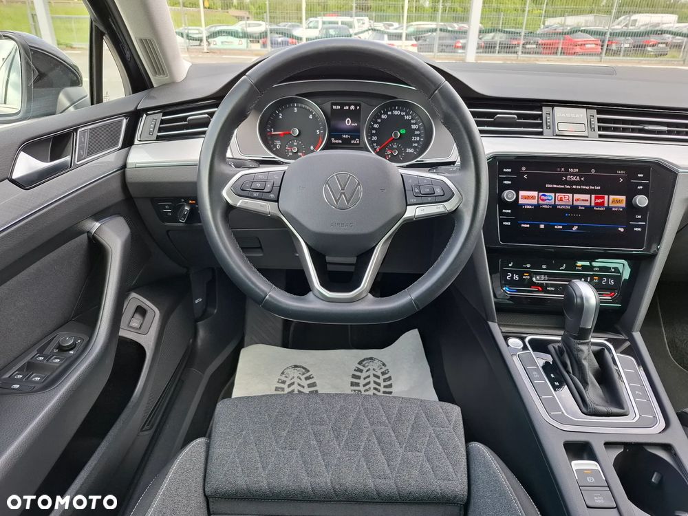 Volkswagen Passat Variant 2.0 TDI EVO Business DSG - 18