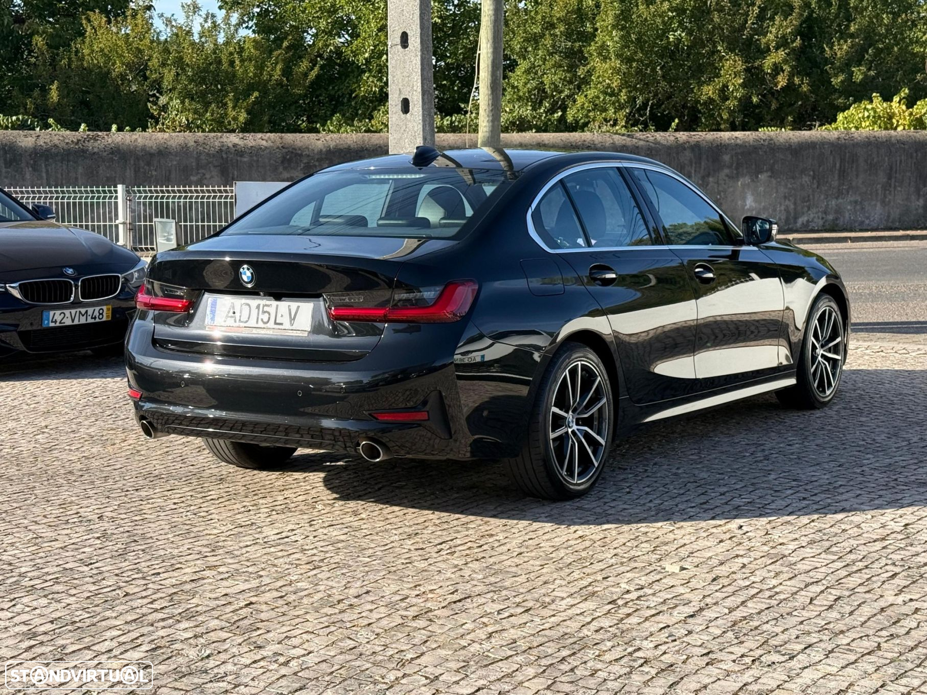 BMW 318 d Line Sport - 3