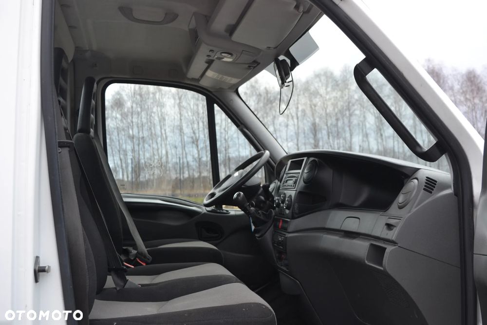 Iveco Daily 70C15 70C17 Niski przebieg tylko 106 920 km Nowy 3-stronny WYWROT PTO 72C 65C 50C 35C - 18