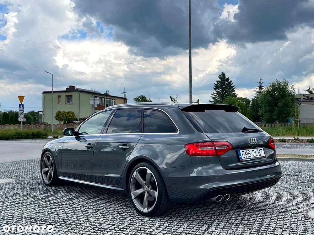 Audi A4 Avant 2.0 TDI DPF clean diesel multitronic S line Sportpaket - 23