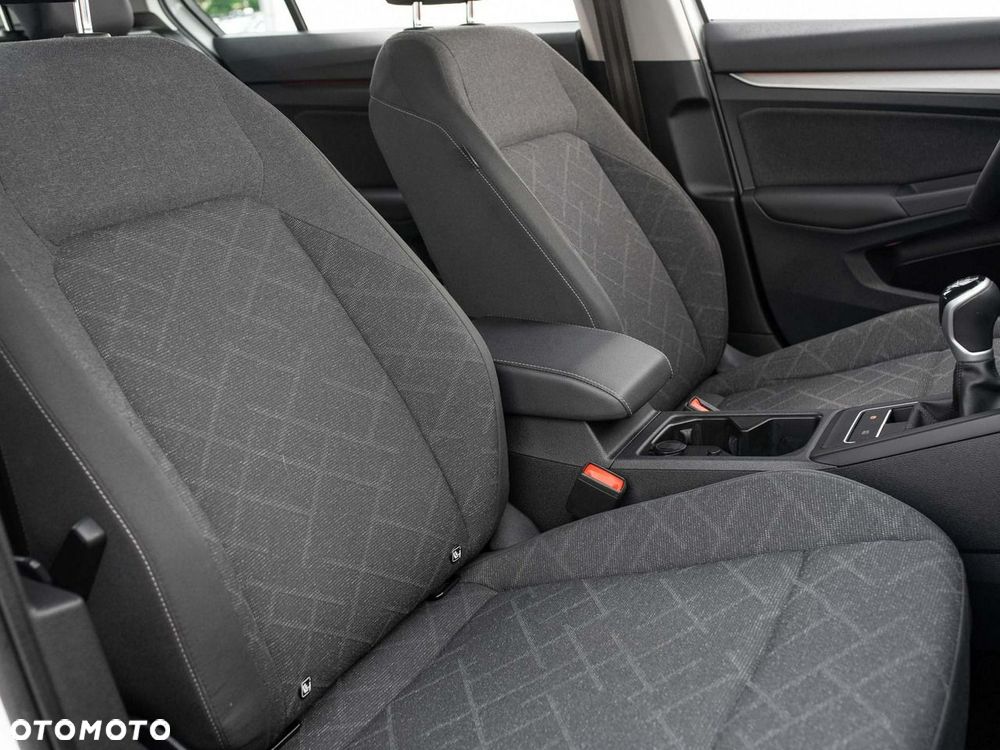 Volkswagen Golf 1.5 TSI EVO Life - 27