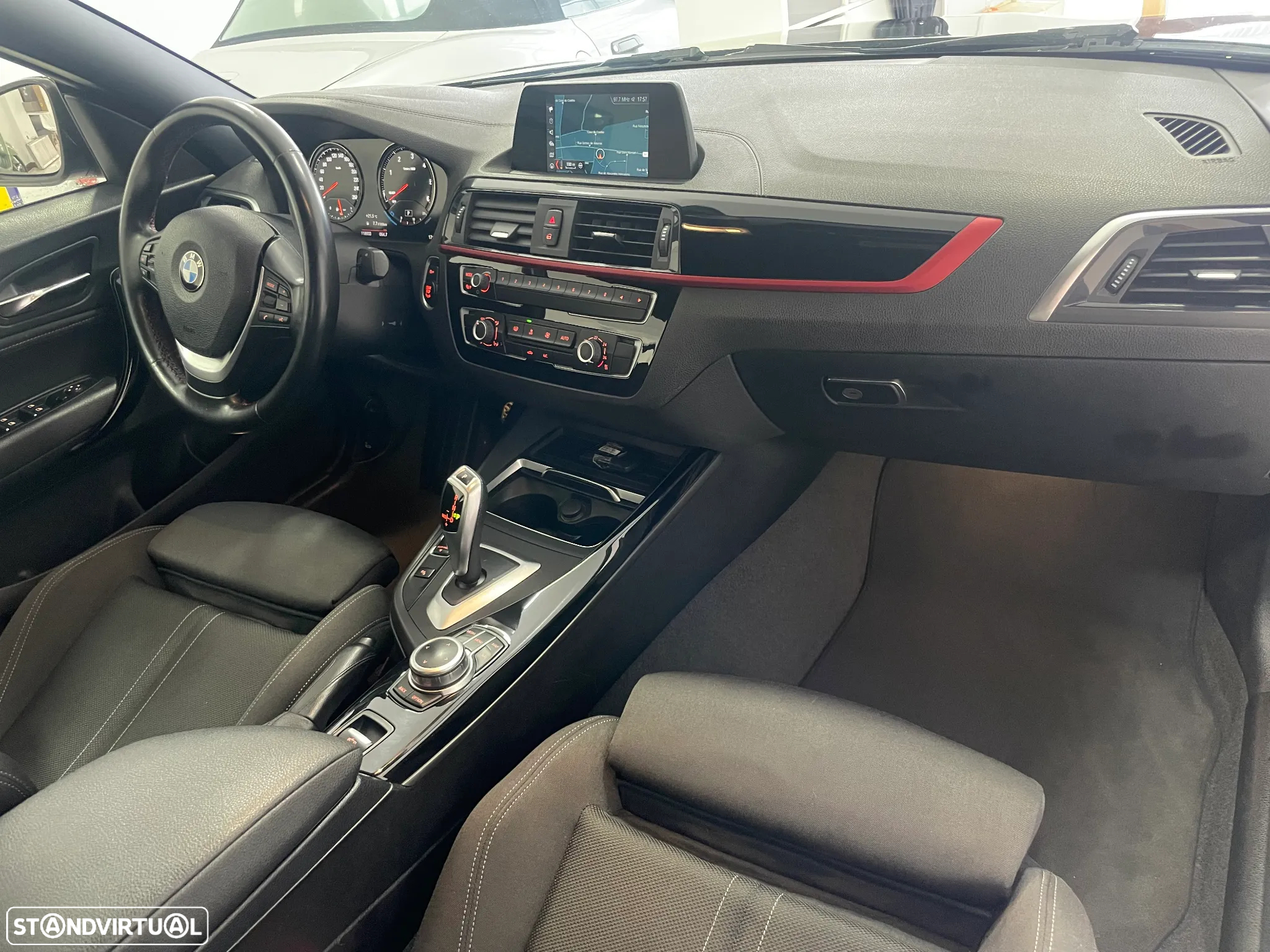BMW 218 d Cabrio Line Sport Auto - 13