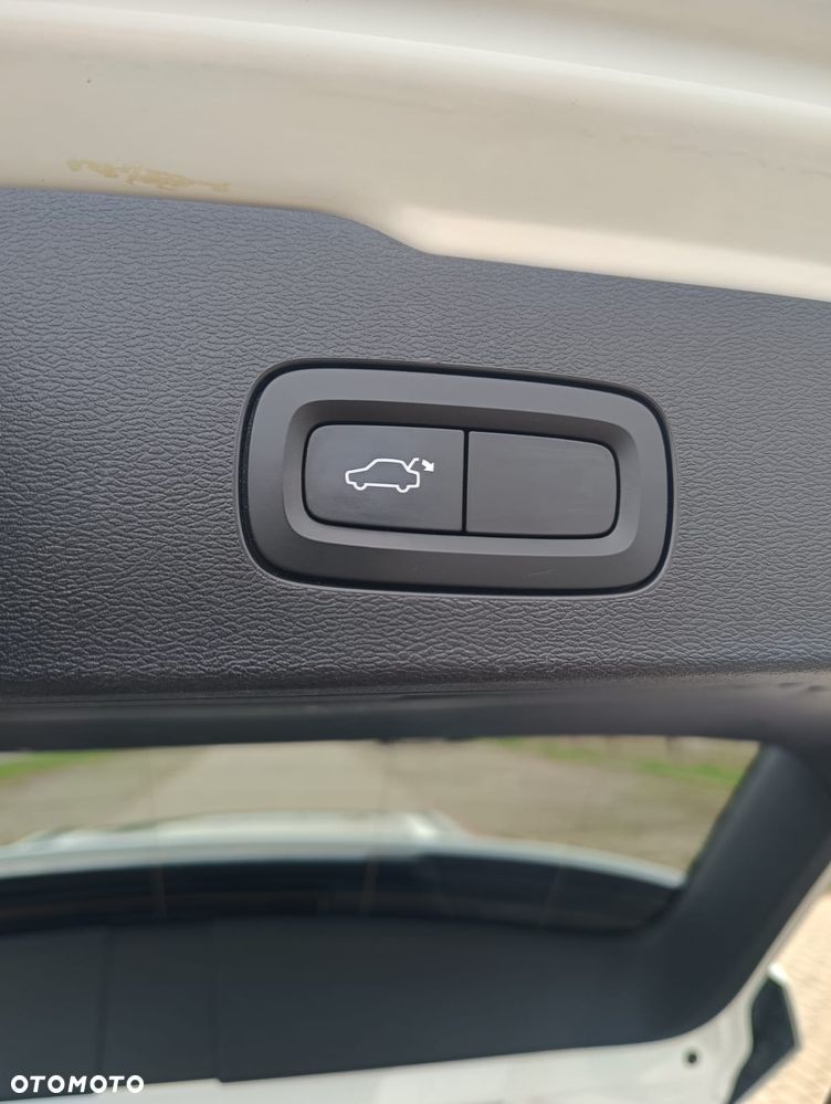 Volvo V60 T5 Geartronic R-Design - 15