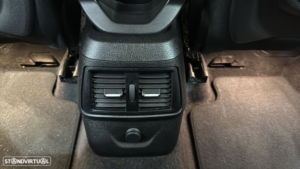 BMW 225xe Active Tourer iPerformance Advantage - 26