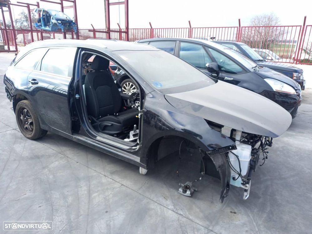 CAPÔ KIA CEED SPORTSWAGON CD - 3
