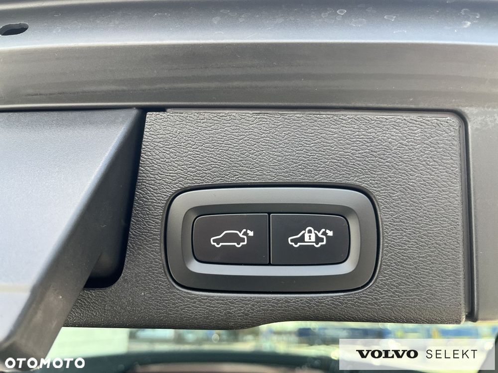 Volvo XC 60 - 41