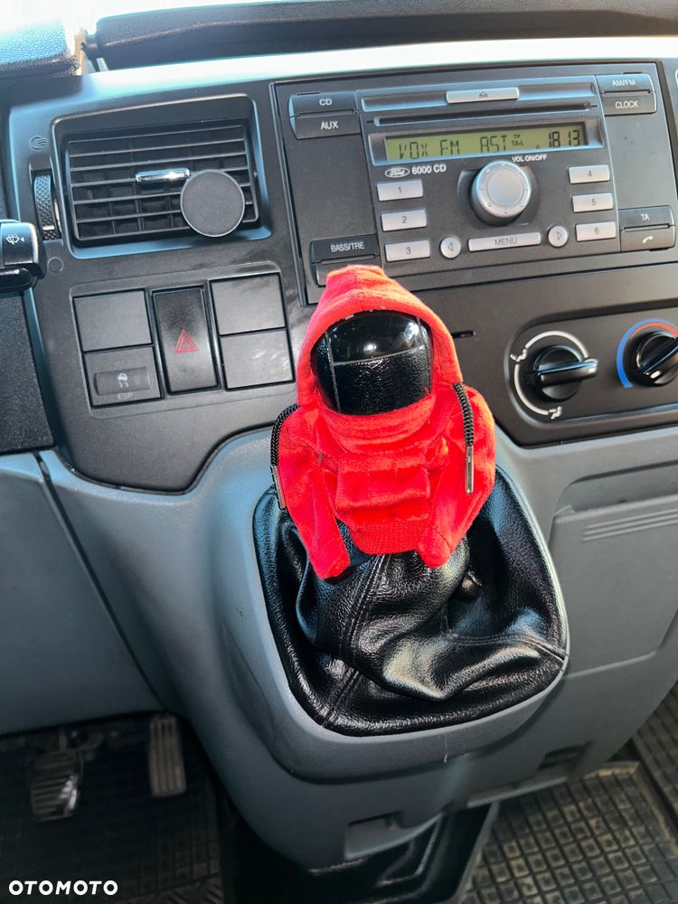 Ford Transit - 25
