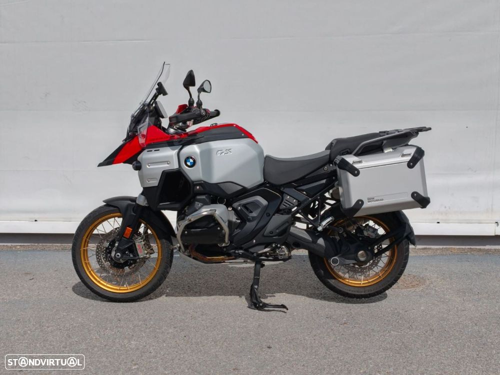 BMW R 1300 GS Adventure Vermelha - 3