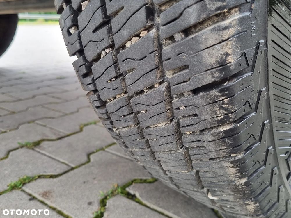 Volkswagen CRAFTER 7 osób hak 3T skrzyniowy - 8