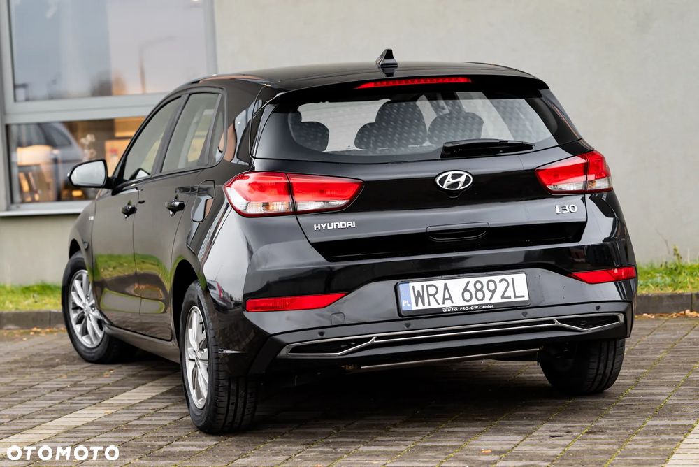 Hyundai i30 1.5 T-GDI 48V Premium DCT - 17