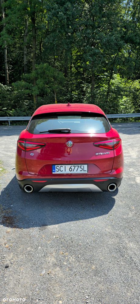 Alfa Romeo Stelvio - 4