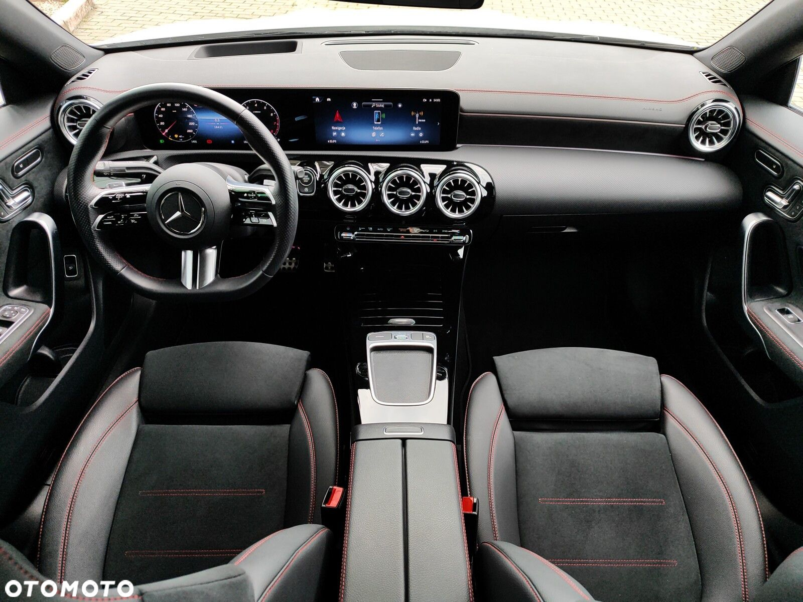 Mercedes-Benz CLA 200 AMG Line 7G-DCT - 10