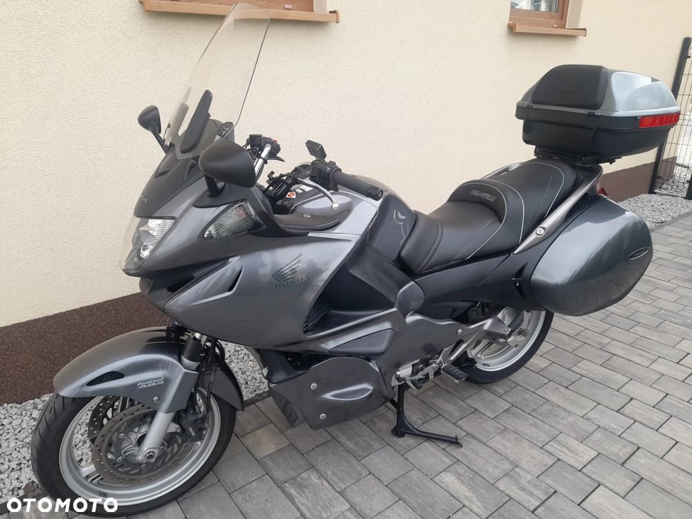 Honda Deauville - 19