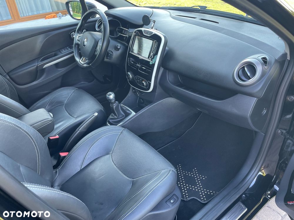 Renault Clio - 7