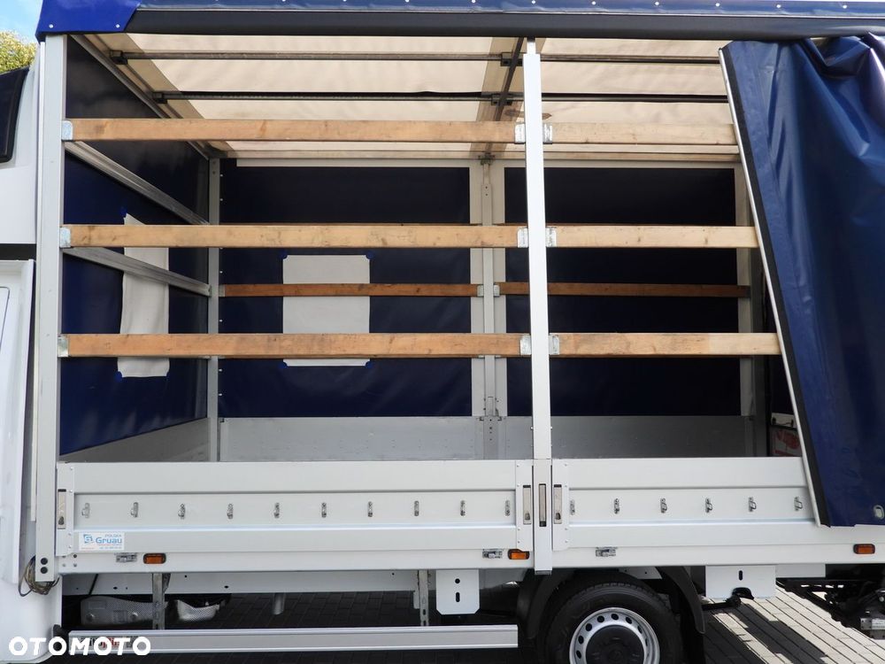 Renault MASTER PLANDEKA WINDA 9 PALET WEBASTO TEMPOMAT LEDY PNEUMATYKA KLIMATYZACJA  165KM - 22
