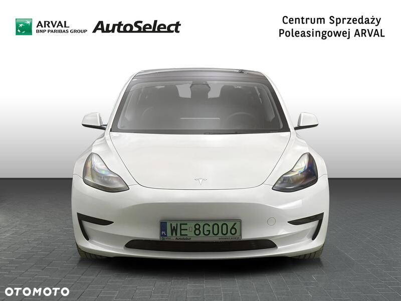 Tesla Model 3 - 10