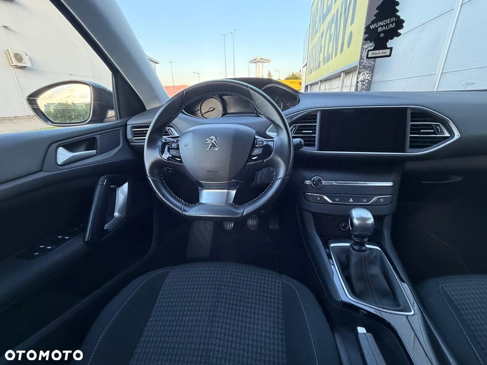 Peugeot 308 BlueHDi FAP 130 Stop & Start Active - 28