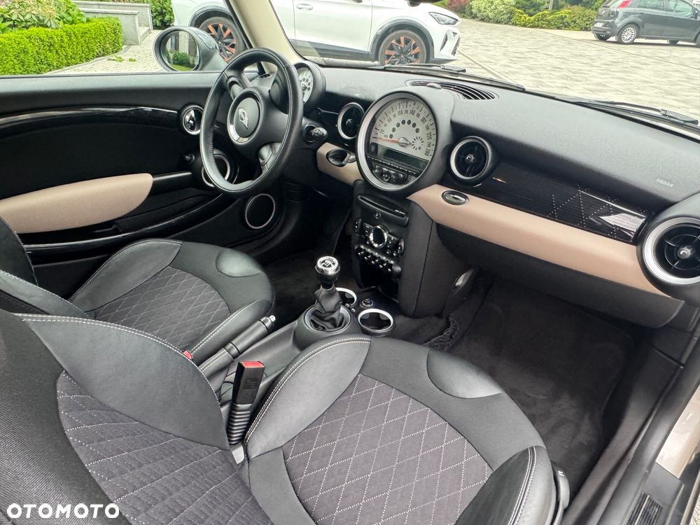MINI Cooper - 13