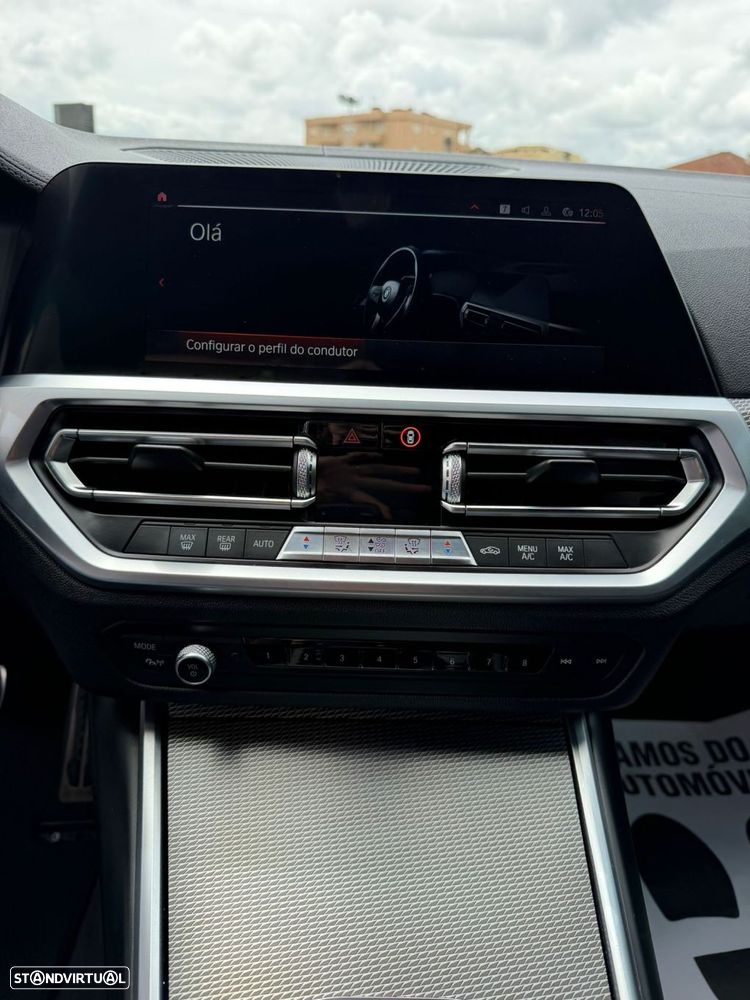 BMW 320 d Pack M Shadow Auto - 38