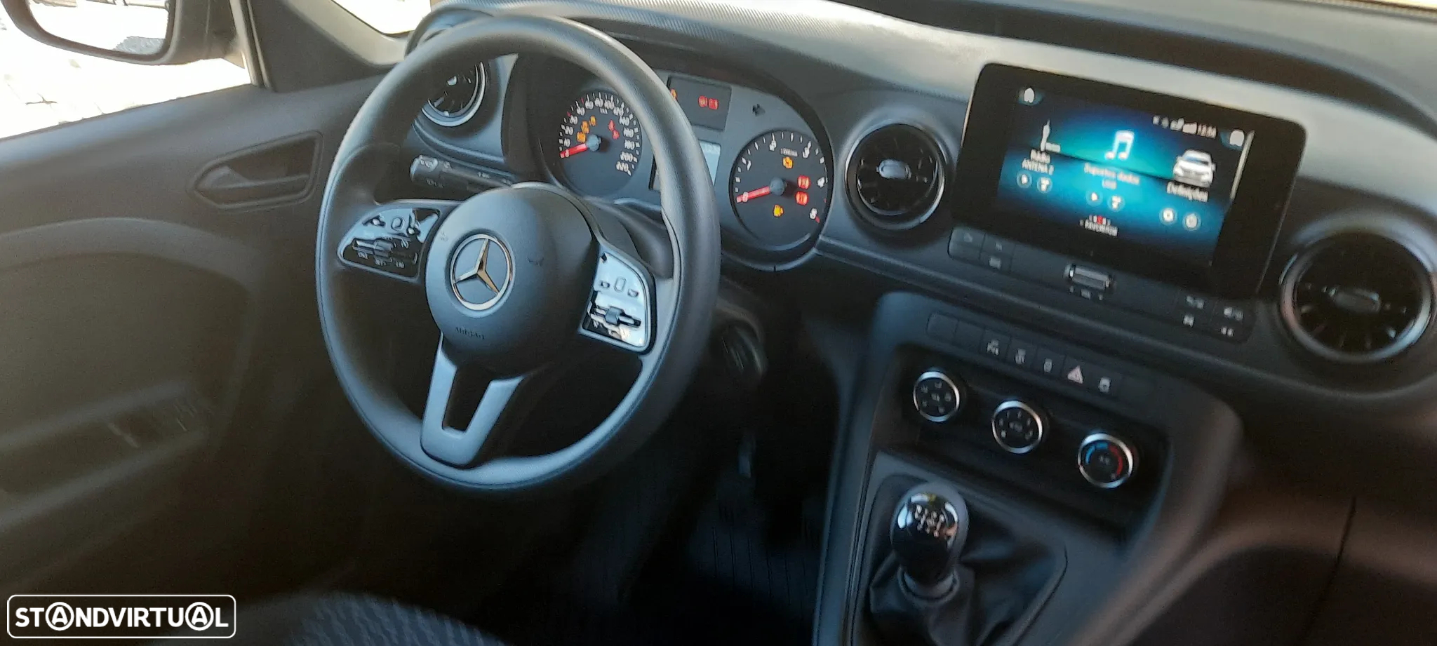 Mercedes-Benz Citan Van 110CDI/27 95cv Linha Pro 3 lugares 5 portas - 20