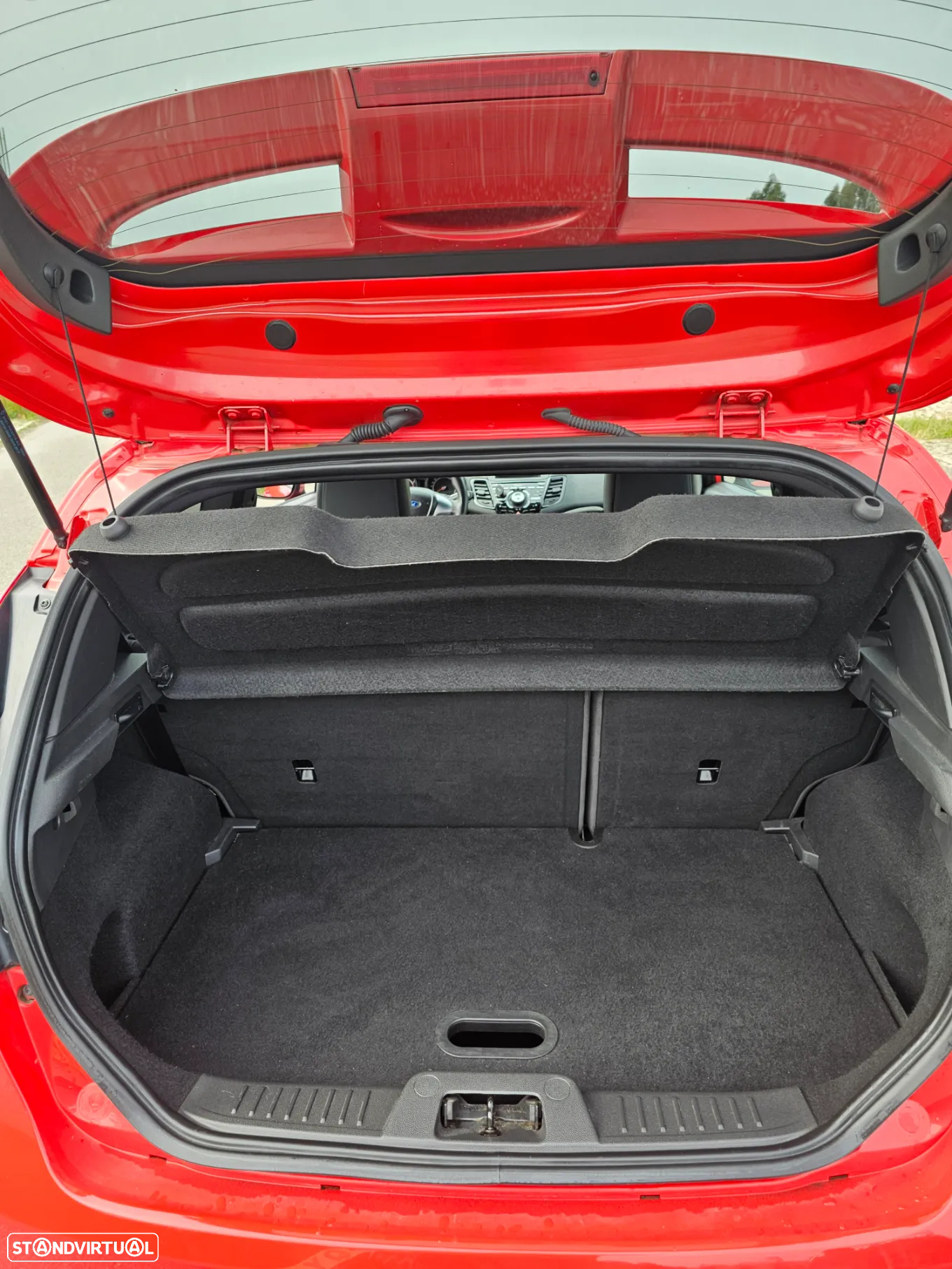 Ford Fiesta 1.6 EcoBoost c/ Pack Pele Desportiva ST - 15
