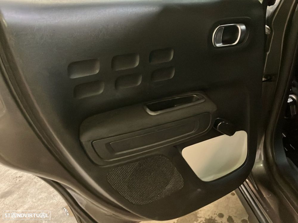 Citroën C3 1.2 PureTech C-Series - 21