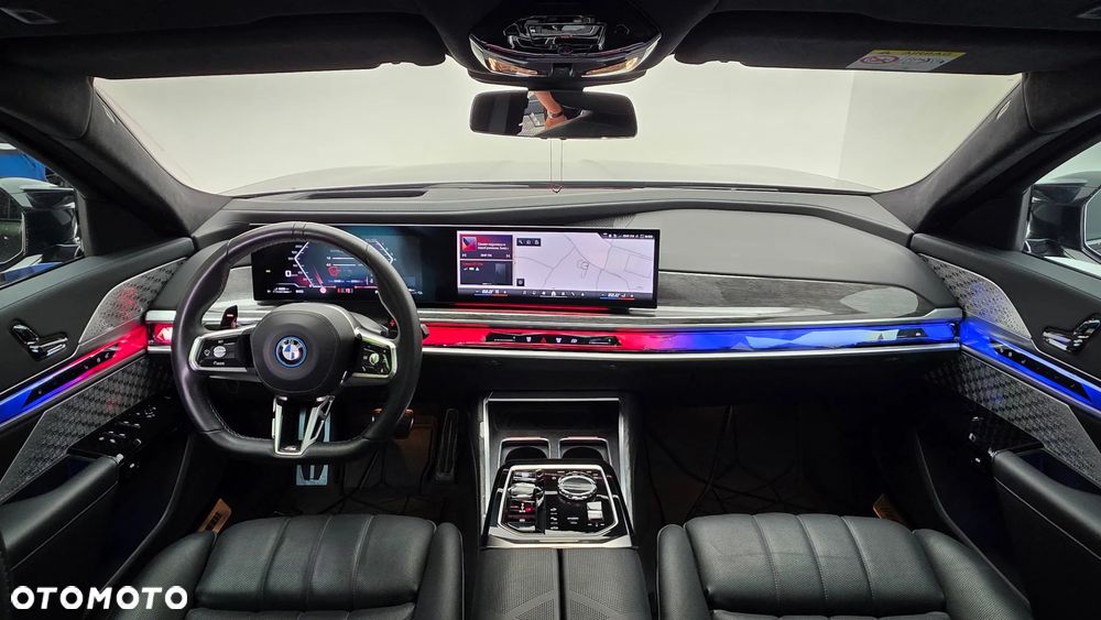 BMW Seria 7 - 27