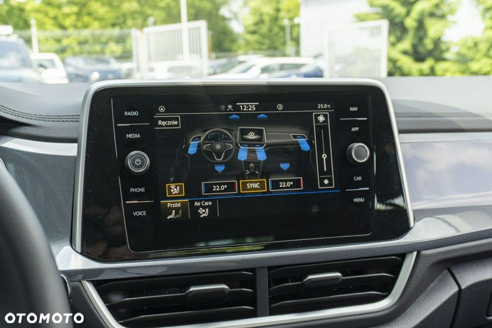 Volkswagen T-Roc - 28