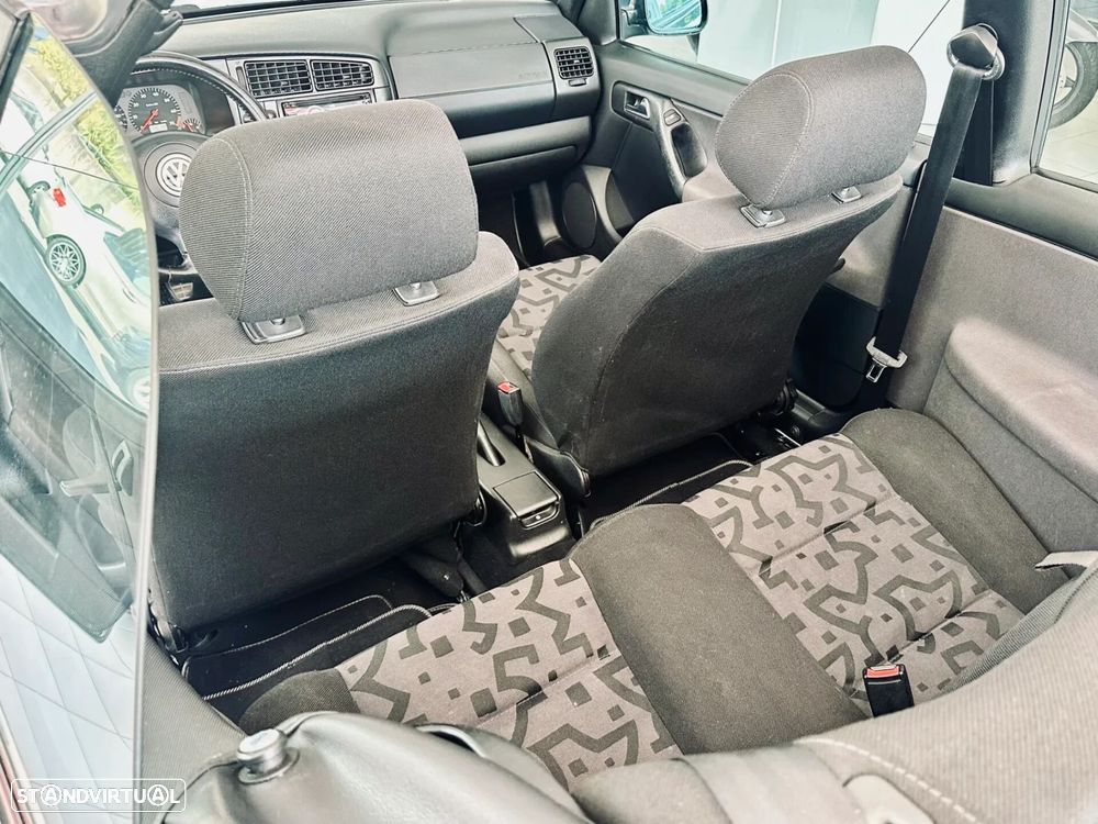 VW Golf Cabriolet - 16