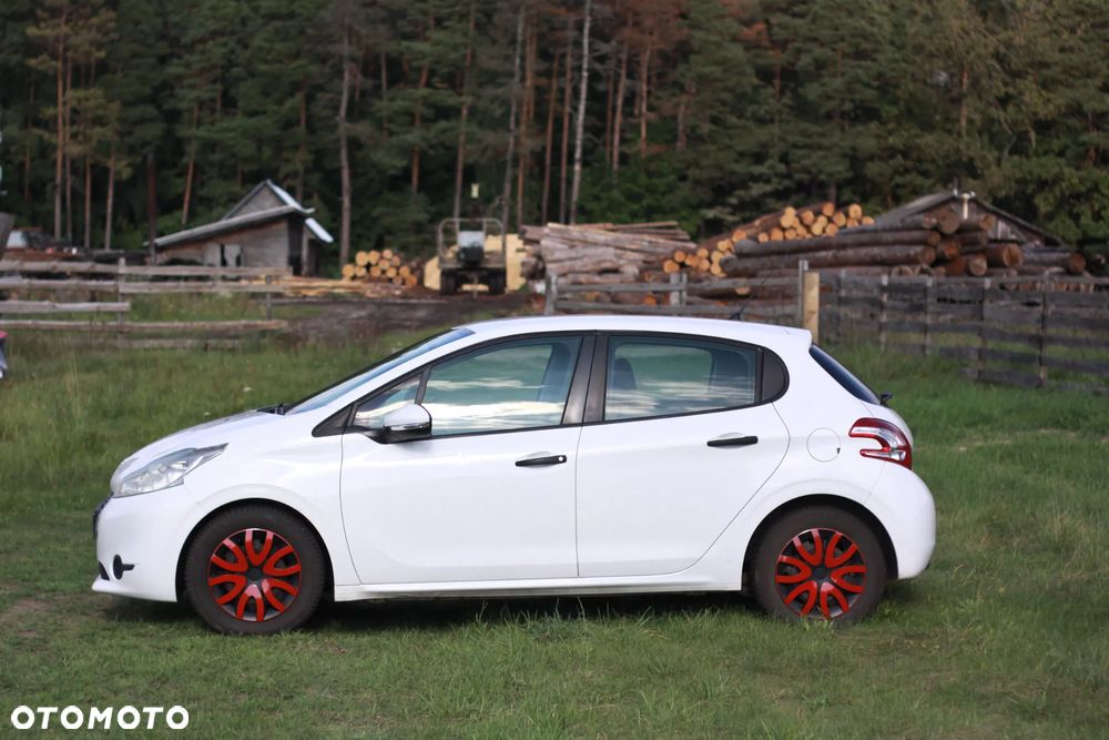 Peugeot 208 1.4 HDi Access - 1