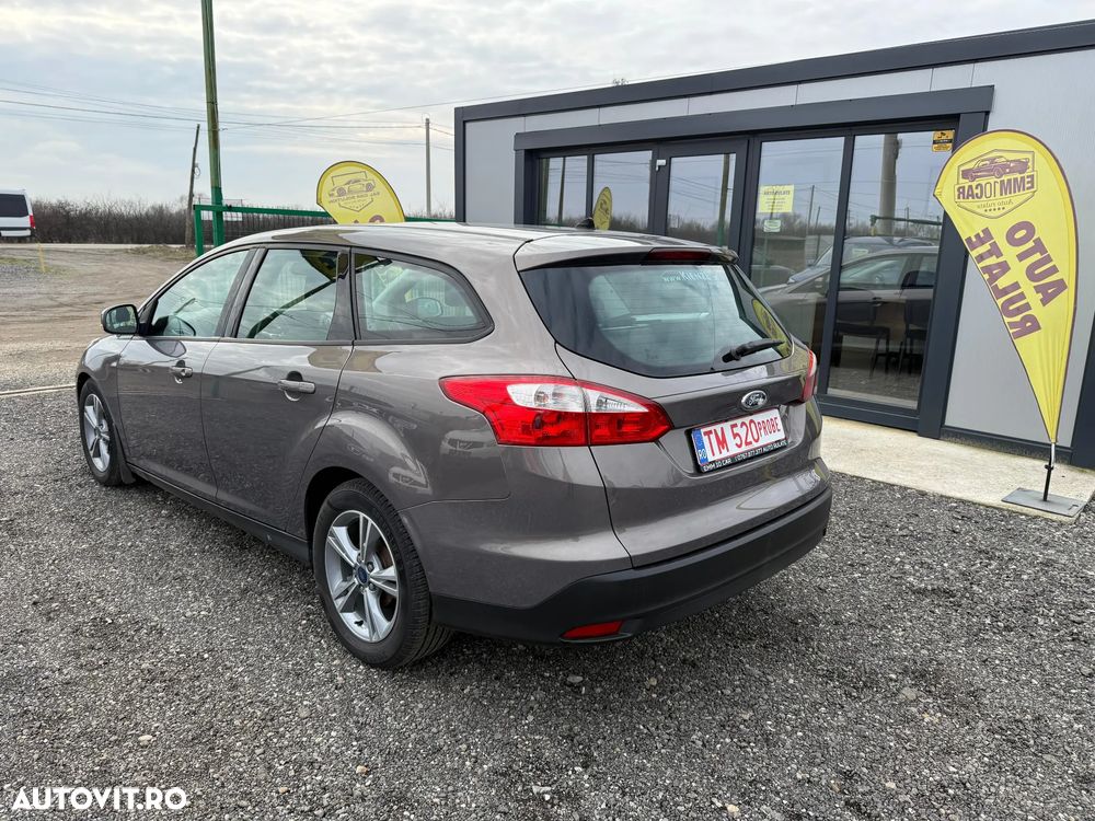 Ford Focus 1.6 TDCI DPF Start-Stopp-System Ambiente - 3