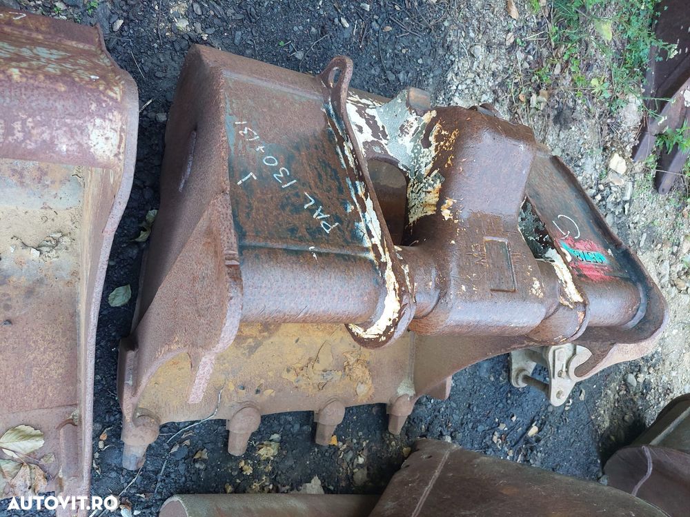 Cupa pentru Excavatoare cu greutatea de 5-9 tone - 9