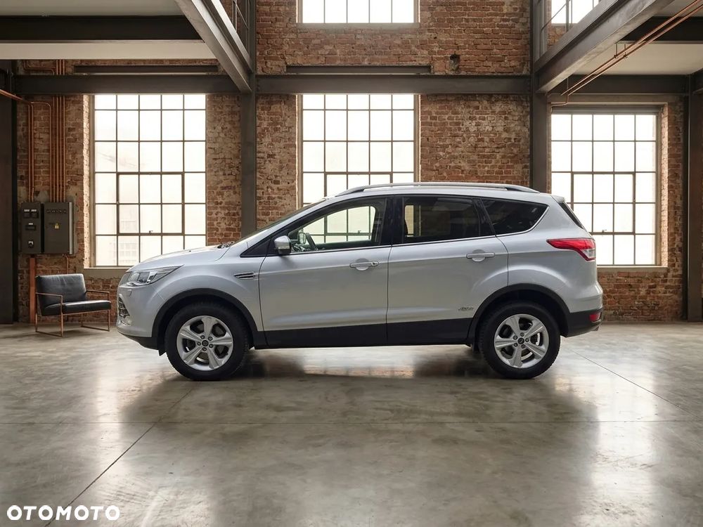 Ford Kuga 2.0 TDCi 4x4 Titanium - 5