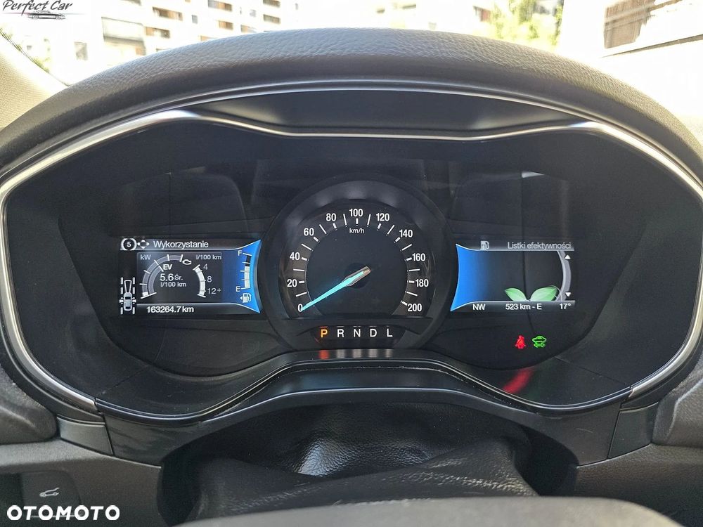 Ford Mondeo SW 2.0 Hybrid Executive Plus - 24