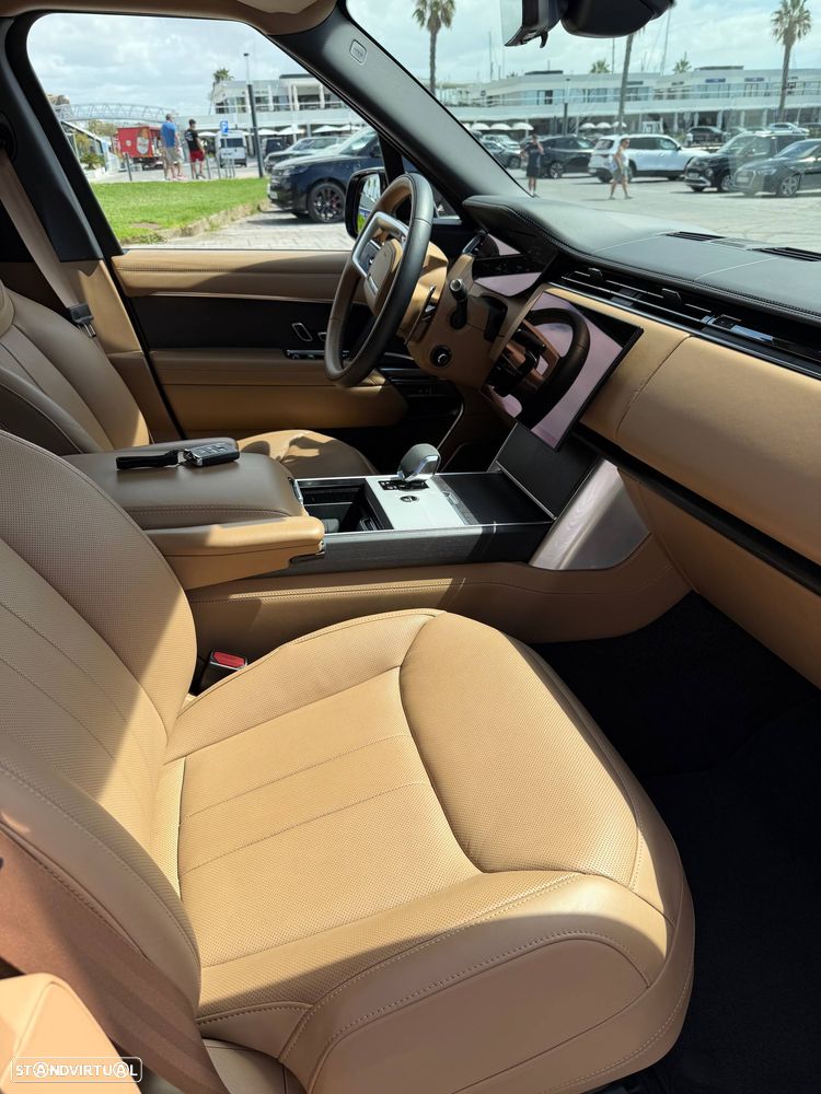 Land Rover Range Rover P550e Autobiography - 27