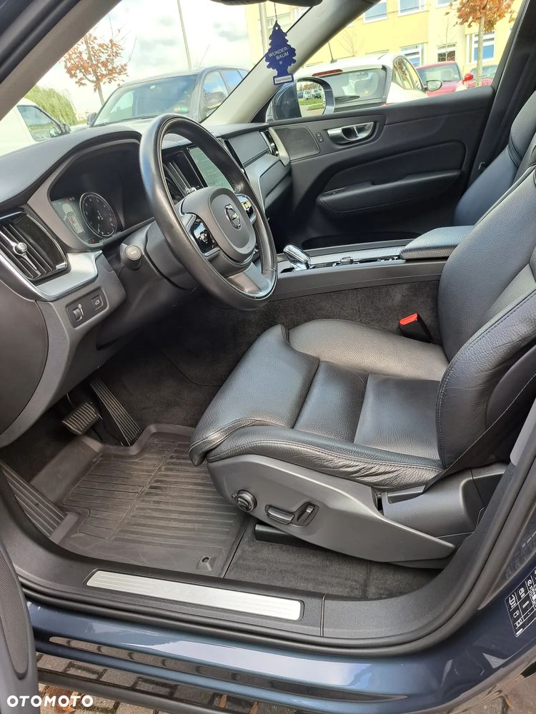 Volvo XC 60 B4 B Inscription - 9