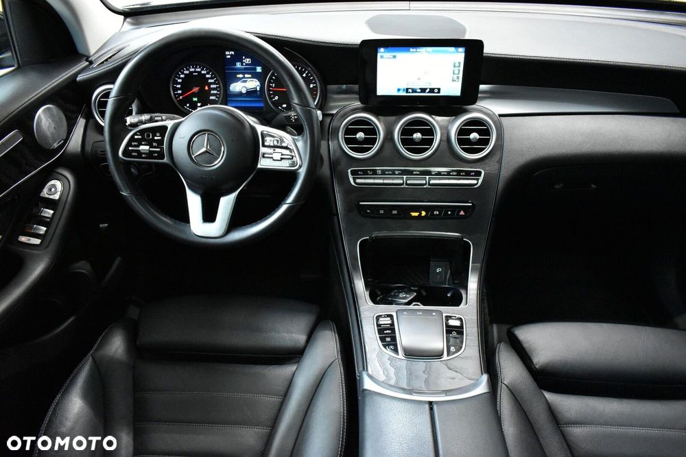 Mercedes-Benz GLC - 6