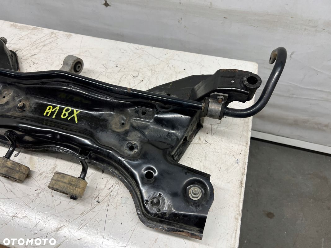 Audi A1 8X wózek sanki kołyska trawers 6R0199315A - 2