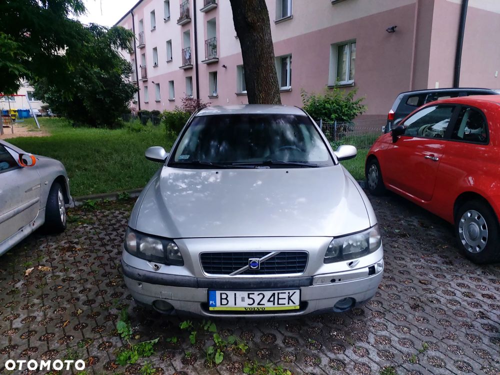 Volvo S60 2.4 D5 - 1