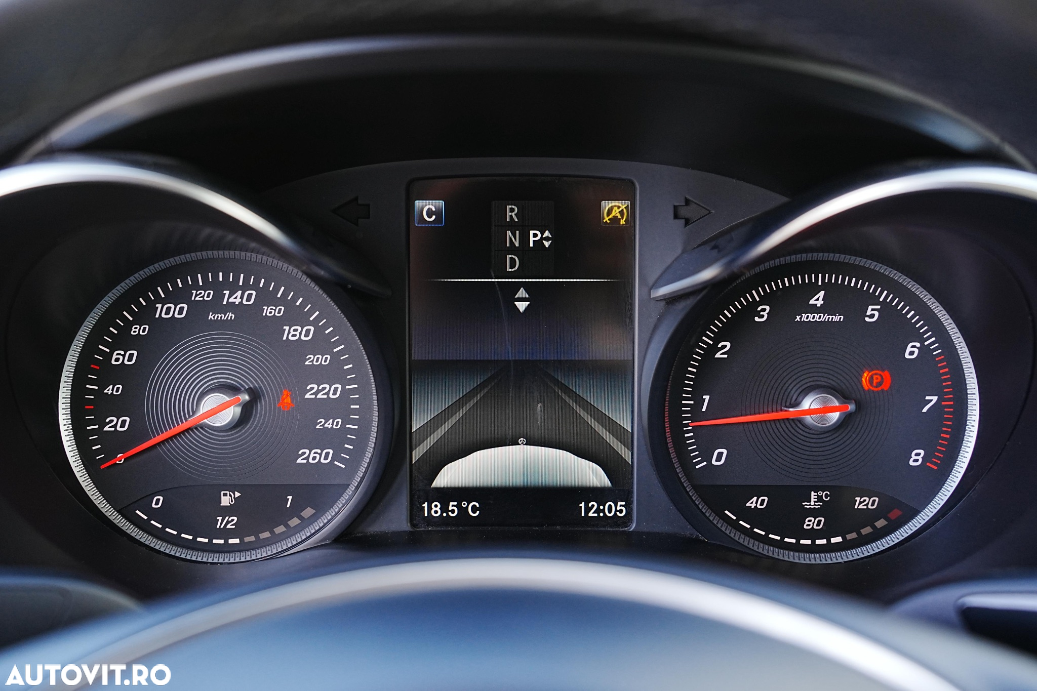 Mercedes-Benz C - 37