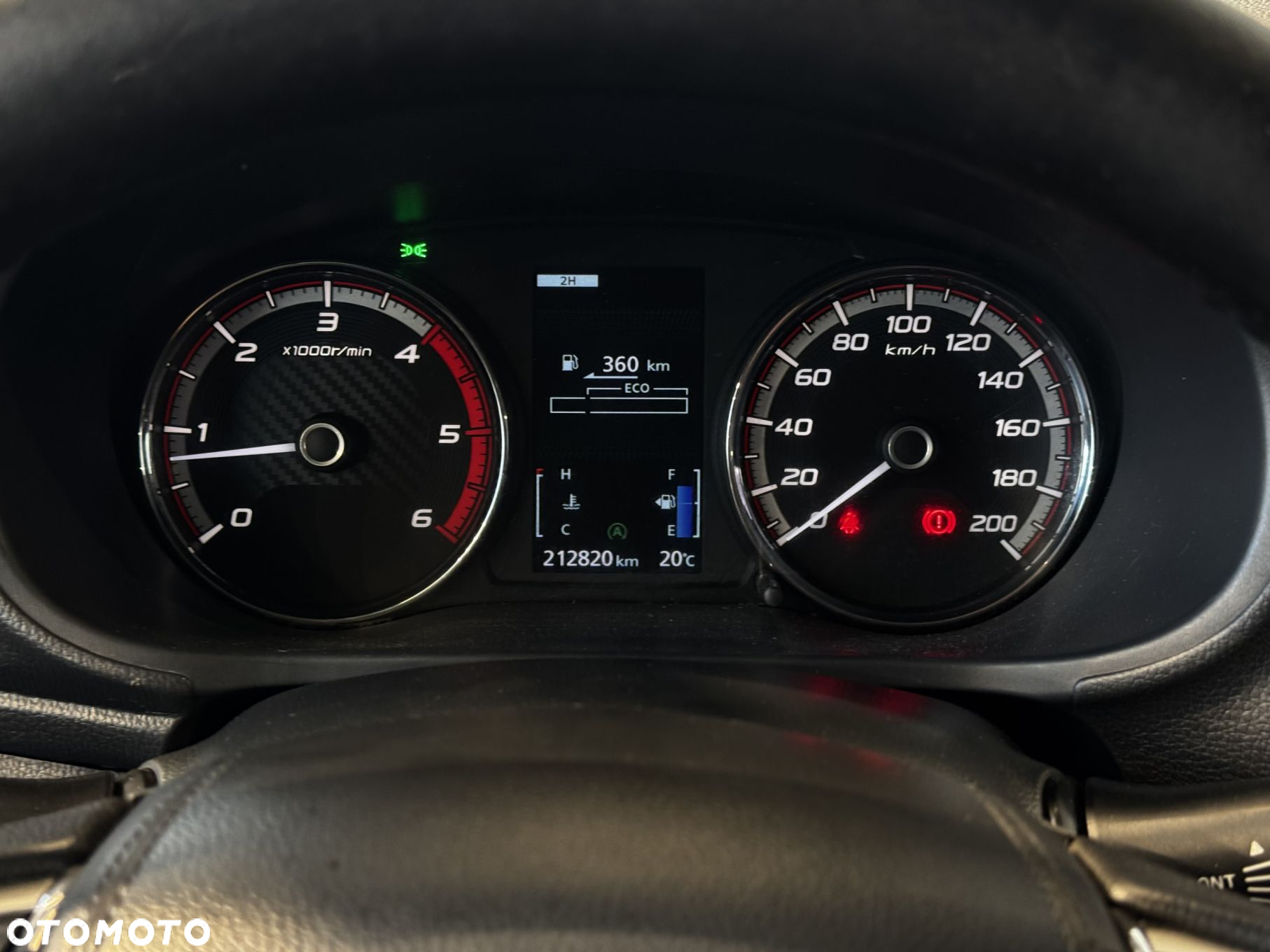 Mitsubishi L200 - 22
