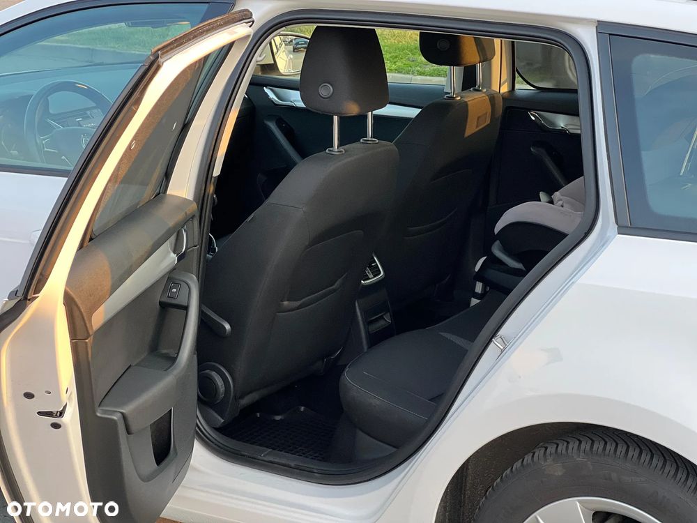 Skoda Octavia 1.4 TSI Ambition - 17