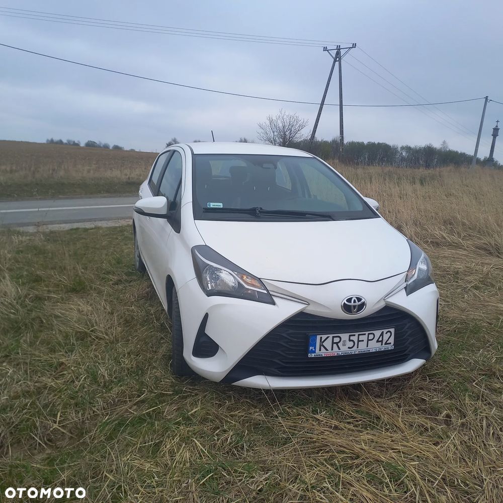 Toyota Yaris 1.0 Active EU6 - 7