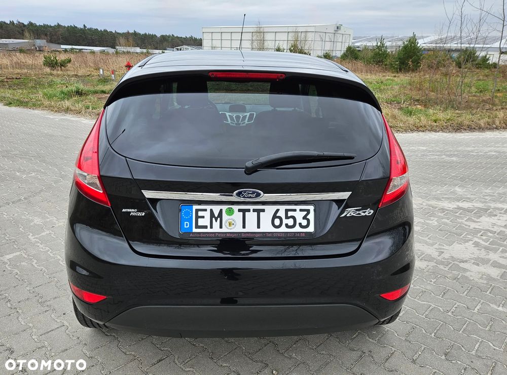 Ford Fiesta 1.4 Titanium - 20