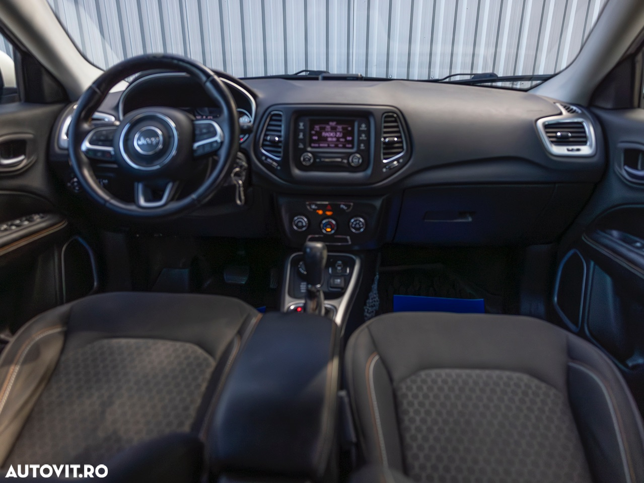 Jeep Compass 2.0 M-Jet 4x4 AT Longitude - 16